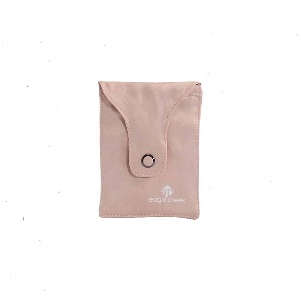 Eagle Creek Eagle Creek Undercover Silk Bra Stash EC041124-081 reisaccessoires Eagle Creek Undercover Silk Bra Stash Rose EC041124-081 reisaccessoires online bestellen bij Kathmandu Outdoor & Travel
