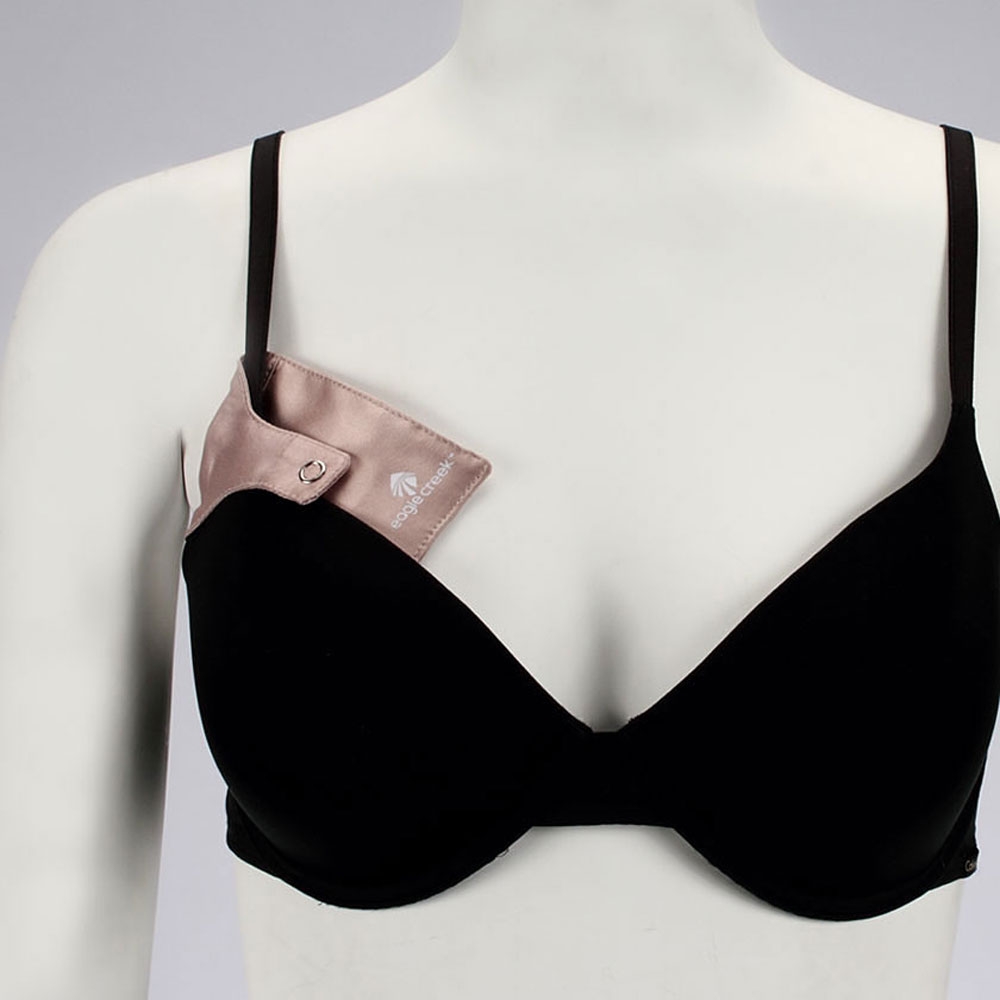 Eagle Creek Eagle Creek Undercover Silk Bra Stash EC041124-081 reisaccessoires Eagle Creek Undercover Silk Bra Stash Rose EC041124-081 reisaccessoires online bestellen bij Kathmandu Outdoor & Travel