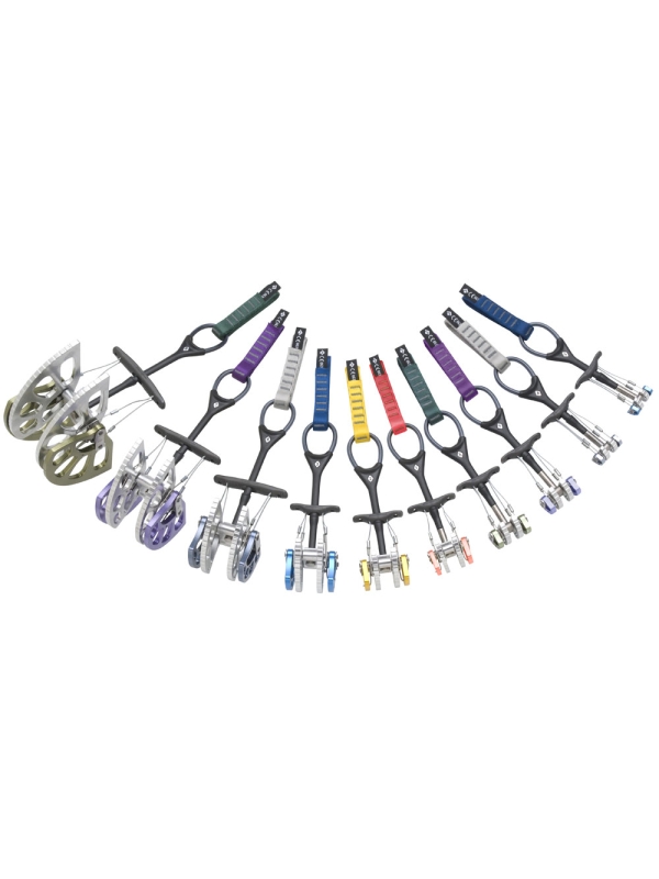 Black Diamond  Camalot C4 .