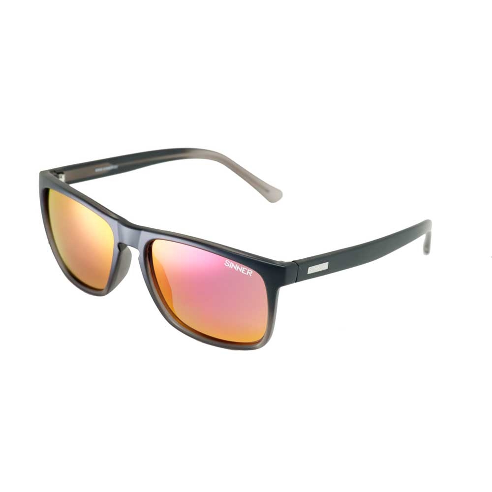 Sinner Sinner Oak CX SISU-719-10-P58 zonnebrillen Sinner Oak CX MATTE BLACK/GREY CX SISU-719-10-P58 zonnebrillen online bestellen bij Kathmandu Outdoor & Travel