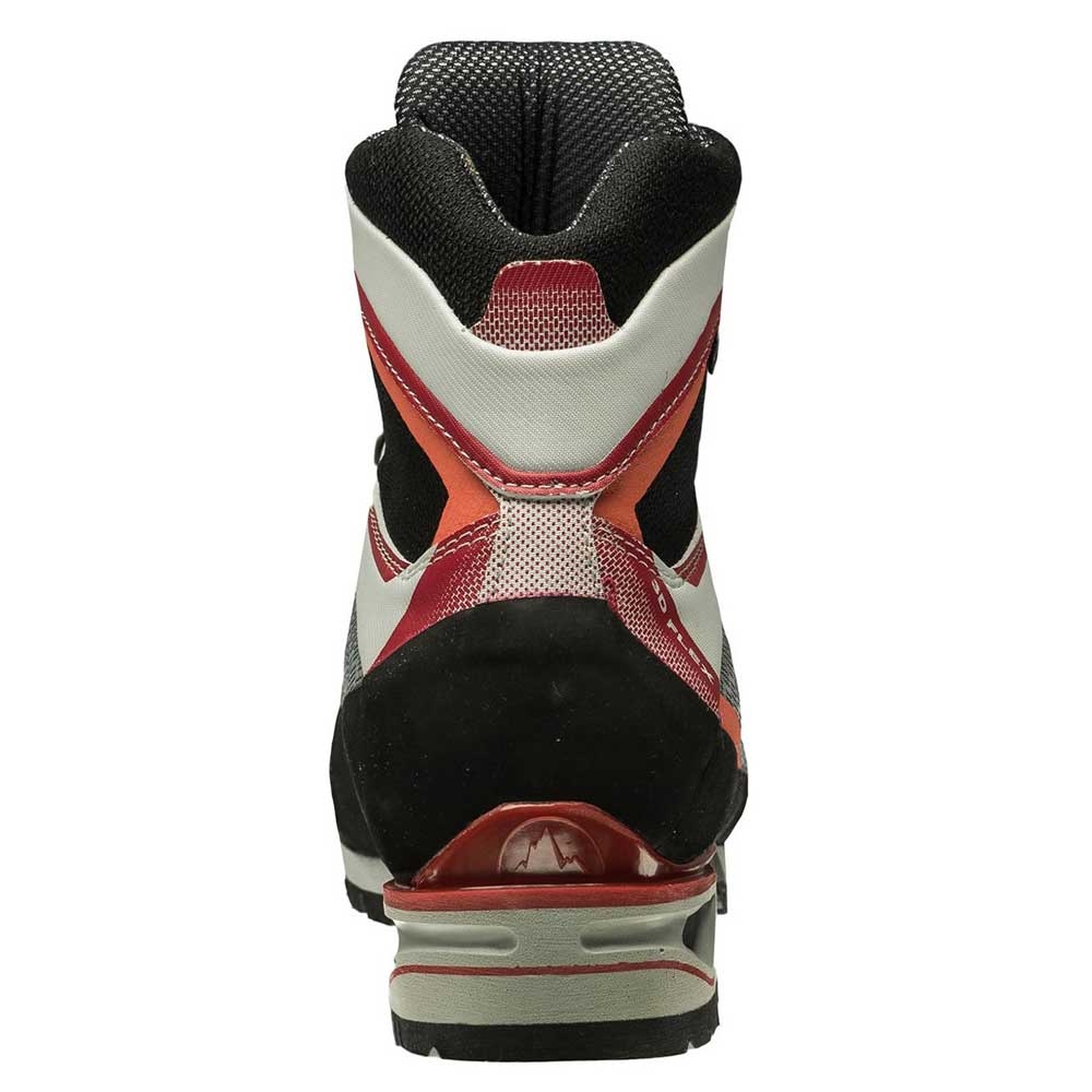 La Sportiva La Sportiva Trango Tower GTX Women's 21B902303 wandelschoenen dames La Sportiva Trango Tower GTX Women's Light Grey / Berry 21B902303 wandelschoenen dames online bestellen bij Kathmandu Outdoor & Travel