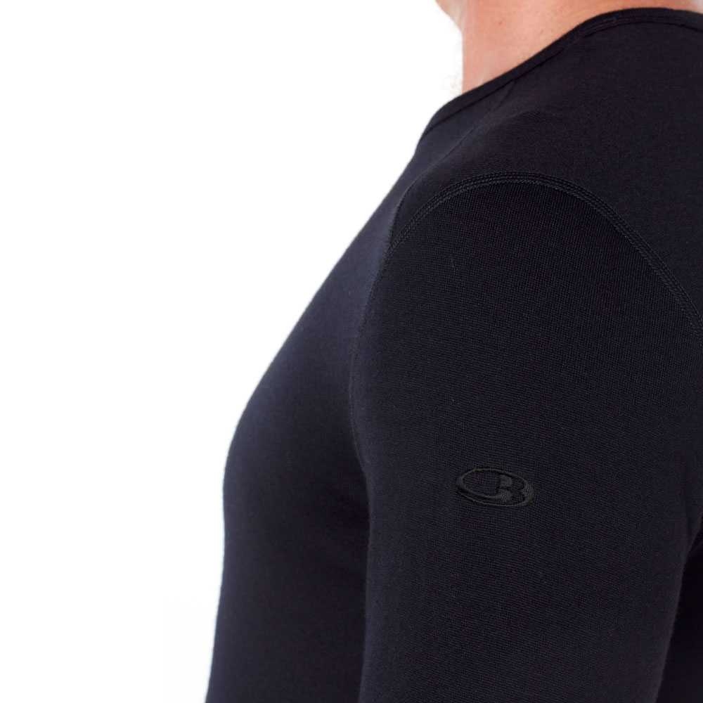 Icebreaker Icebreaker 260 Tech Long Sleeve Crewe 104371-0011 onderkleding/thermokleding Icebreaker 260 Tech Long Sleeve Crewe Black 104371-0011 onderkleding/thermokleding online bestellen bij Kathmandu Outdoor & Travel