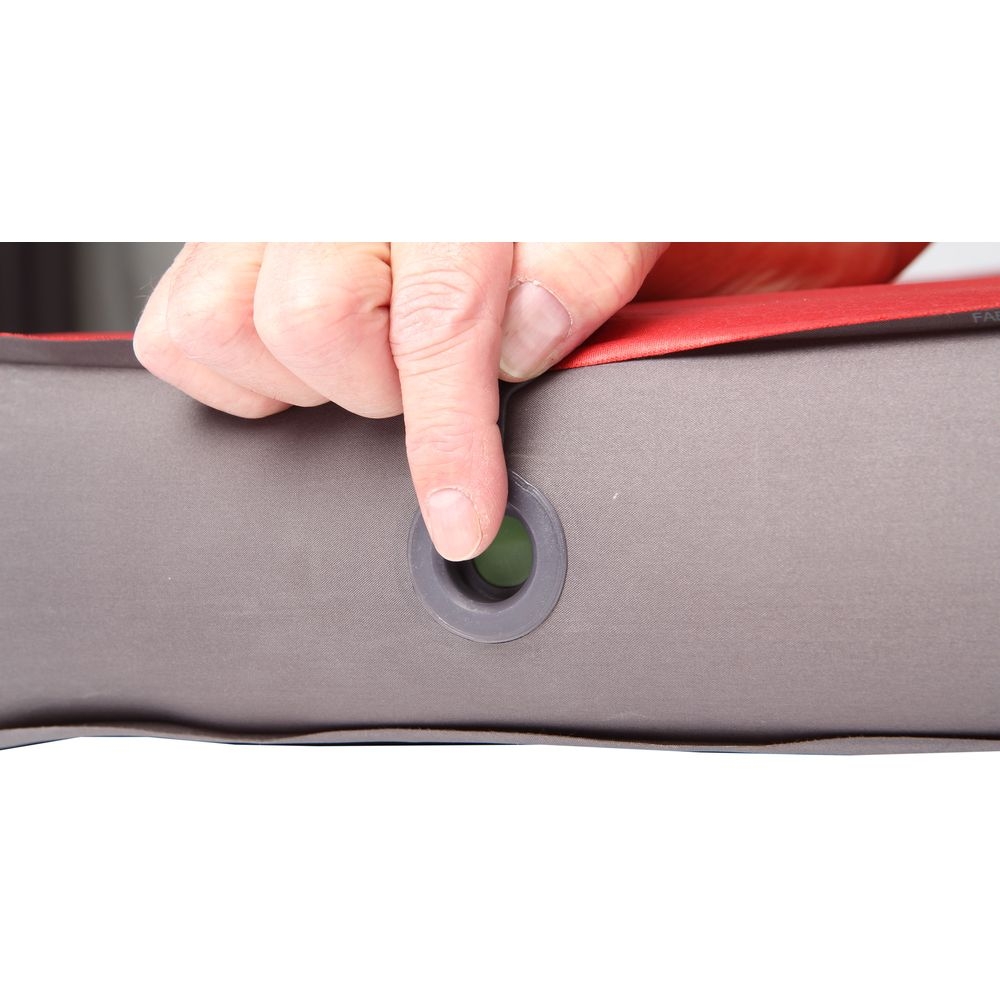 Exped MegaMat Duo 10 M Ruby Red E1993386 slaapmatjes online bestellen bij Kathmandu Outdoor & Travel