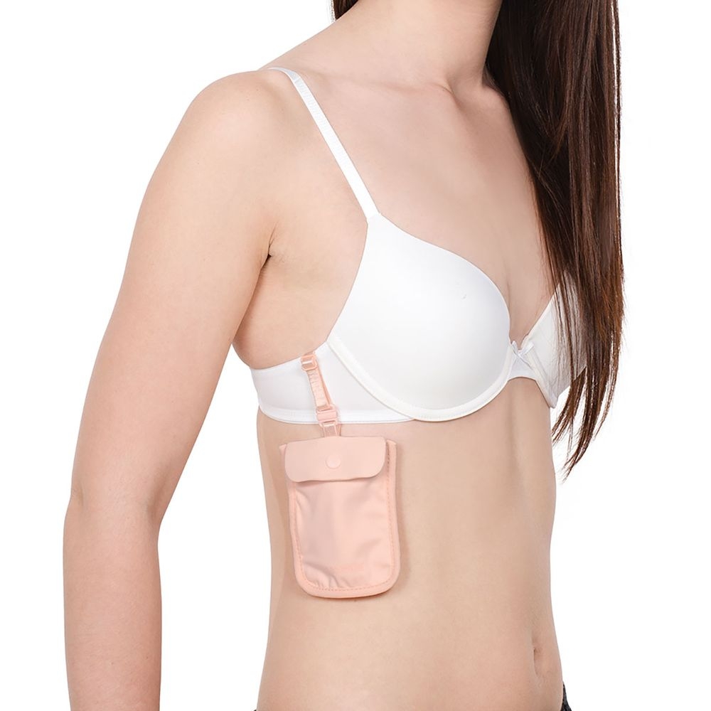 Pacsafe Pacsafe CoverSafe S25 Secret Bra Pouch 10121314 reisaccessoires Pacsafe CoverSafe S25 Secret Bra Pouch Orchid 10121314 reisaccessoires online bestellen bij Kathmandu Outdoor & Travel