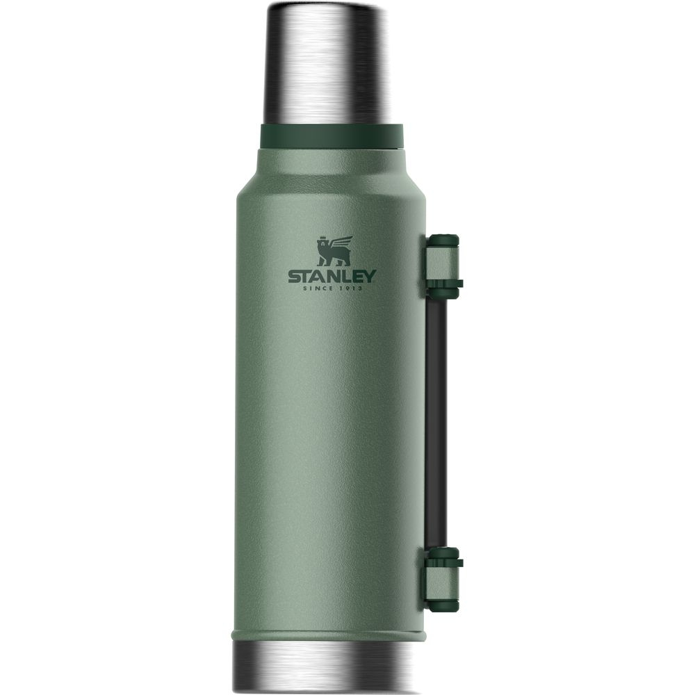 Stanley Stanley The Legendary Classic Bottle 1,4L 10-08265-001 drinkflessen en thermosflessen Stanley The Legendary Classic Bottle 1,4L Hammertone Green 10-08265-001 drinkflessen en thermosflessen online bestellen bij Kathmandu Outdoor & Travel