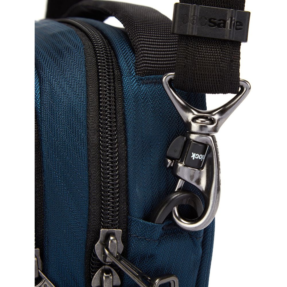 Pacsafe Pacsafe MetroSafe LS 100 Anti-Theft Crossbody Econyl 40115641 tassen Pacsafe MetroSafe LS 100 Anti-Theft Crossbody Econyl Ocean 40115641 tassen online bestellen bij Kathmandu Outdoor & Travel