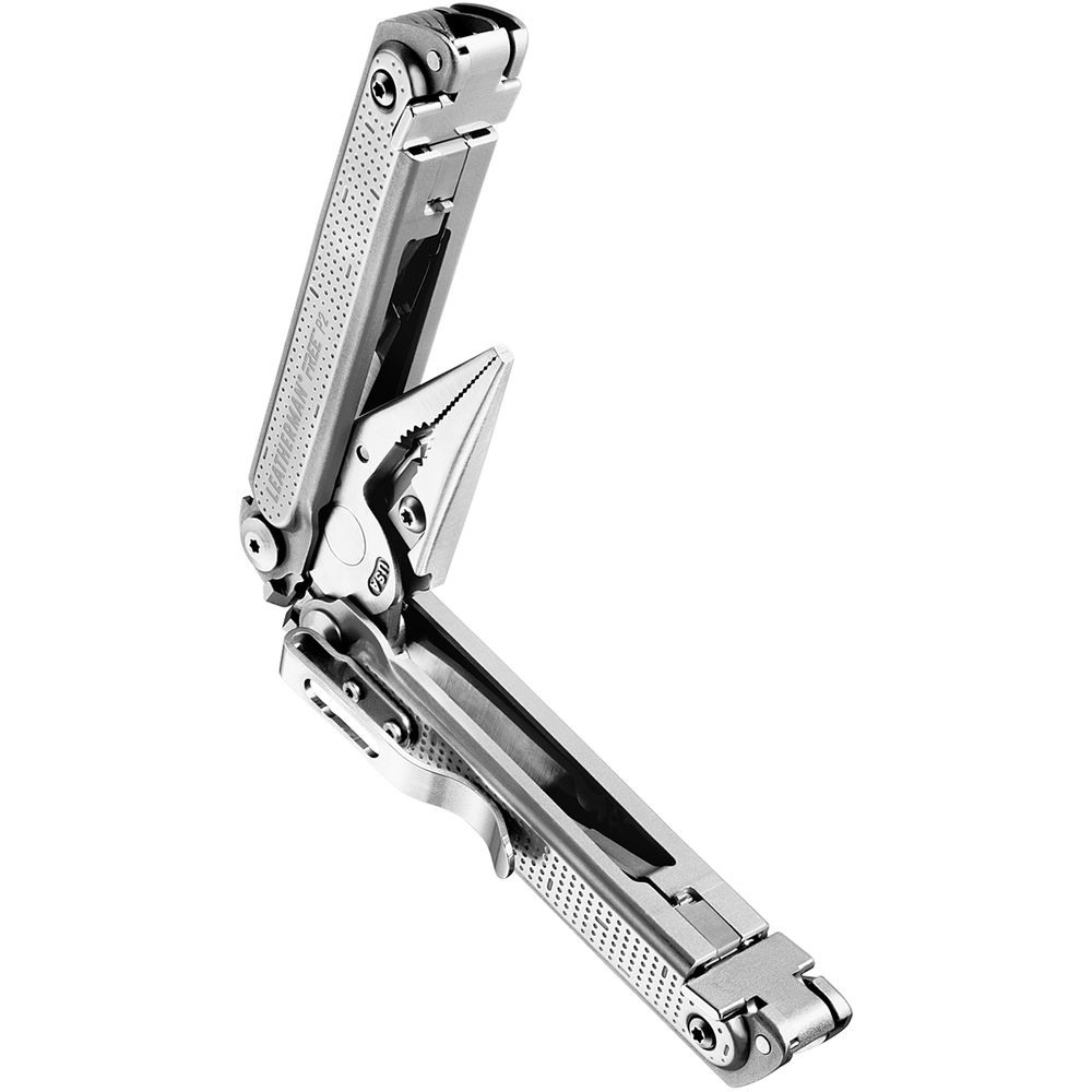 Leatherman Leatherman Free P2 Multitool LE FP2 messen & tools Leatherman Free P2 Multitool Zilver LE FP2 messen & tools online bestellen bij Kathmandu Outdoor & Travel