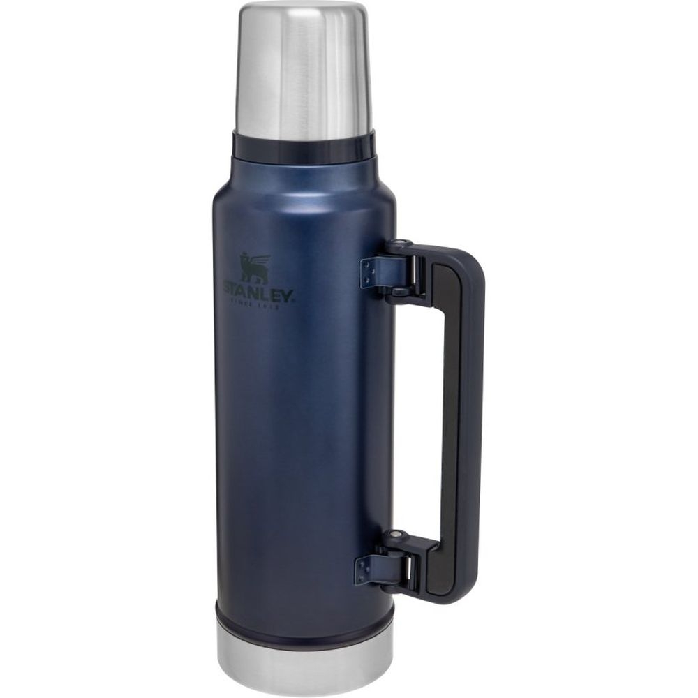Stanley Stanley The Legendary Classic Bottle 1,4L 10-08265-006 drinkflessen en thermosflessen Stanley The Legendary Classic Bottle 1,4L Nightfall 10-08265-006 drinkflessen en thermosflessen online bestellen bij Kathmandu Outdoor & Travel