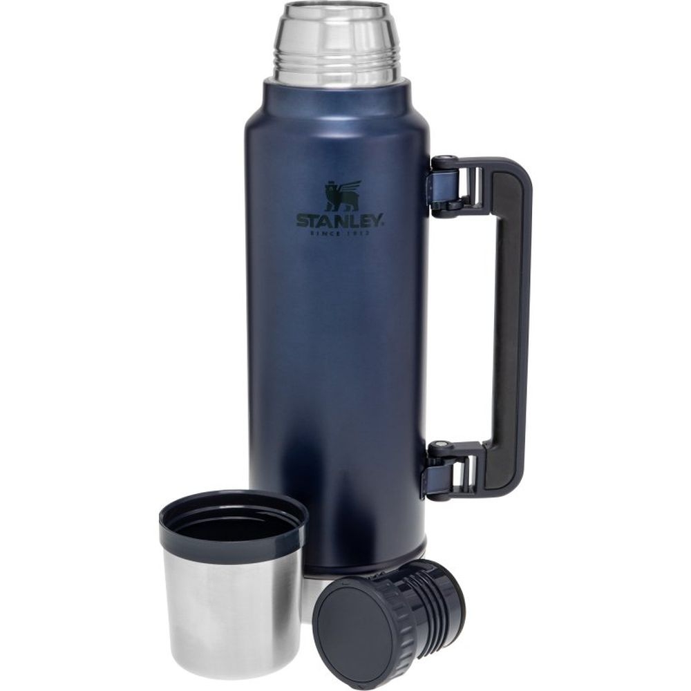 Stanley Stanley The Legendary Classic Bottle 1,4L 10-08265-006 drinkflessen en thermosflessen Stanley The Legendary Classic Bottle 1,4L Nightfall 10-08265-006 drinkflessen en thermosflessen online bestellen bij Kathmandu Outdoor & Travel