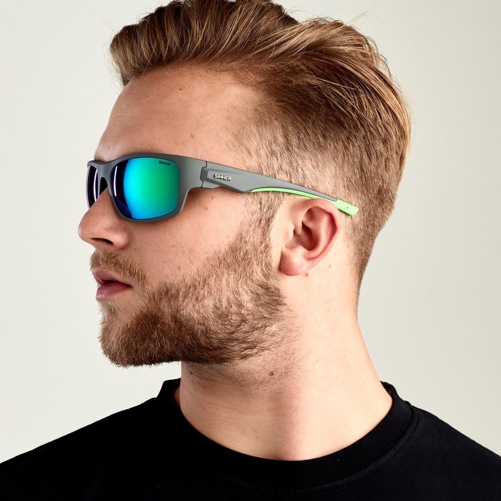 Sinner Sinner Bruno SISU-819-20-29 zonnebrillen Sinner Bruno Matte Dark Grey SISU-819-20-29 zonnebrillen online bestellen bij Kathmandu Outdoor & Travel