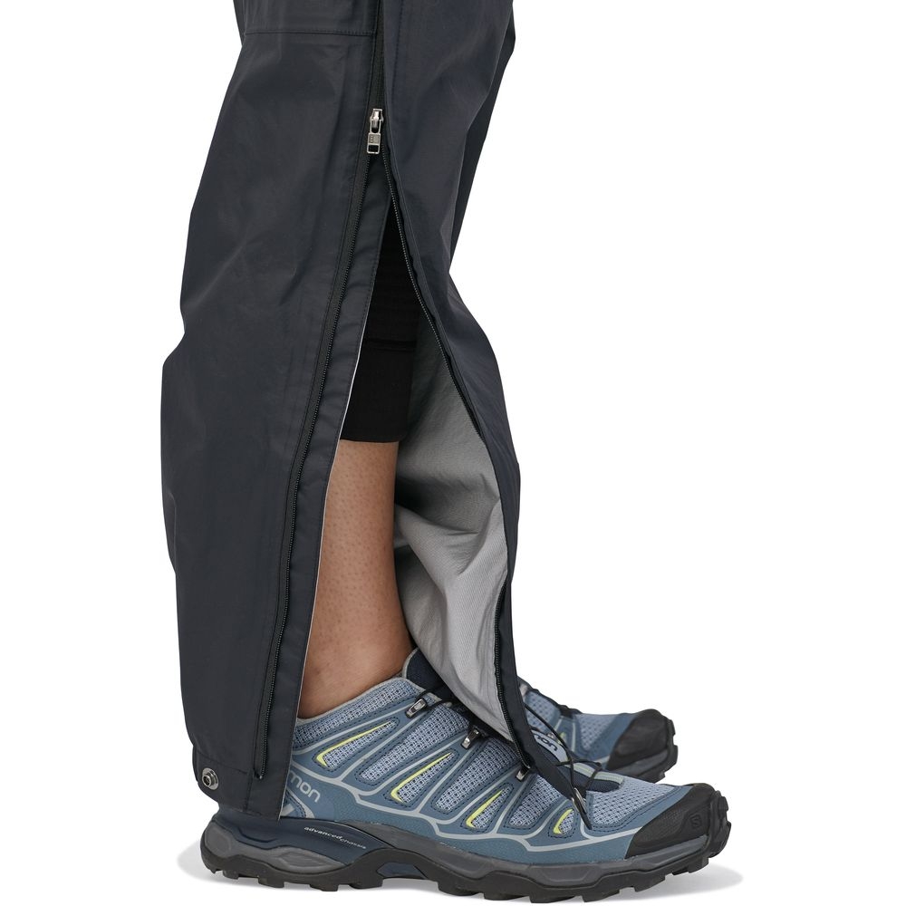 Patagonia Patagonia Torrentshell 3L Pants Regular Women's 85280-BLK broeken Patagonia Torrentshell 3L Pants Regular Women's Black 85280-BLK broeken online bestellen bij Kathmandu Outdoor & Travel
