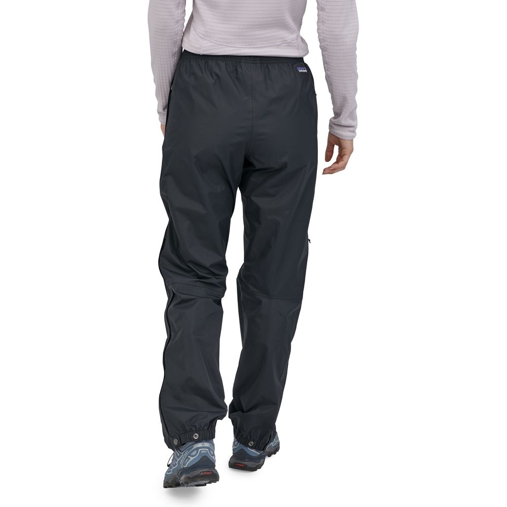 Patagonia Patagonia Torrentshell 3L Pants Regular Women's 85280-BLK broeken Patagonia Torrentshell 3L Pants Regular Women's Black 85280-BLK broeken online bestellen bij Kathmandu Outdoor & Travel
