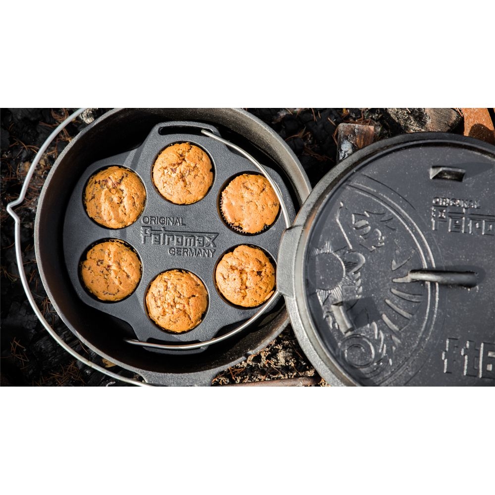 Petromax Petromax Gietijzeren Muffinpan MF6 koken Petromax Gietijzeren Muffinpan Black MF6 koken online bestellen bij Kathmandu Outdoor & Travel