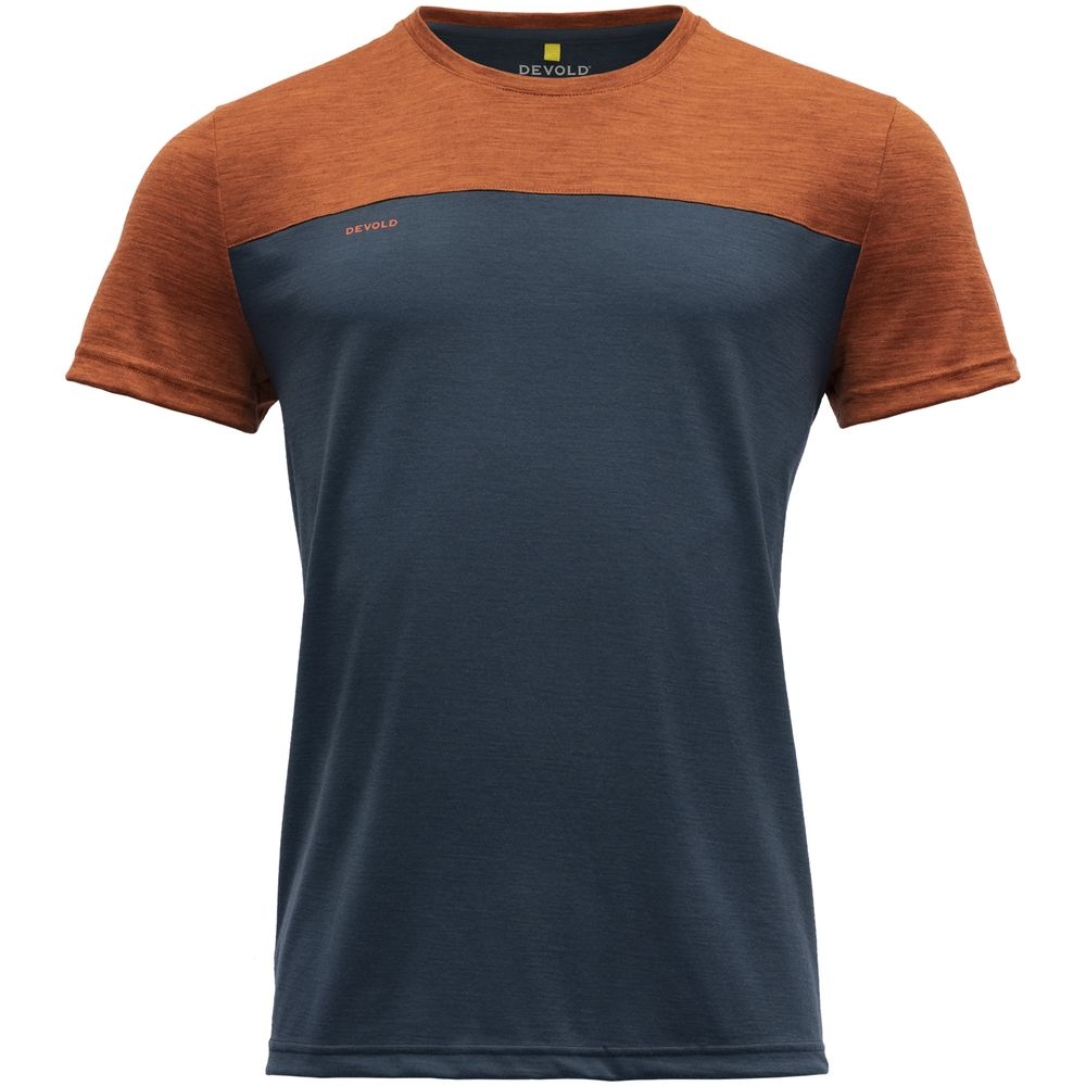 Devold Devold Norang Tee GO 180 213 B-087B shirts en tops Devold Norang Tee Brick Melange/Night GO 180 213 B-087B shirts en tops online bestellen bij Kathmandu Outdoor & Travel