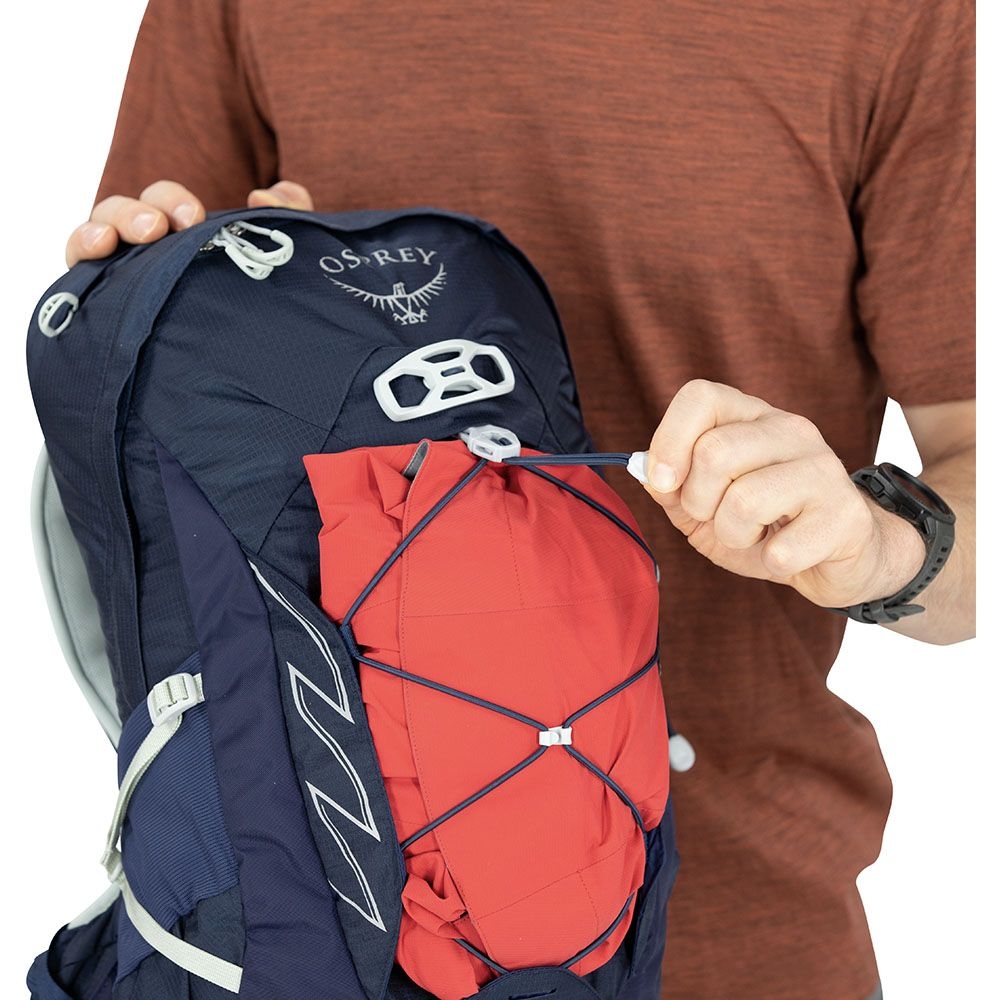 Osprey Osprey Talon 11 S/M 10003059 dagrugzakken Osprey Talon 11 S/M Ceramic Blue 10003059 dagrugzakken online bestellen bij Kathmandu Outdoor & Travel