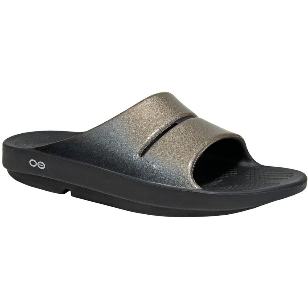 Oofos Oofos OOahh Luxe Slide Women's 1101-LATT slippers Oofos OOahh Luxe Slide Women's Latte 1101-LATT slippers online bestellen bij Kathmandu Outdoor & Travel