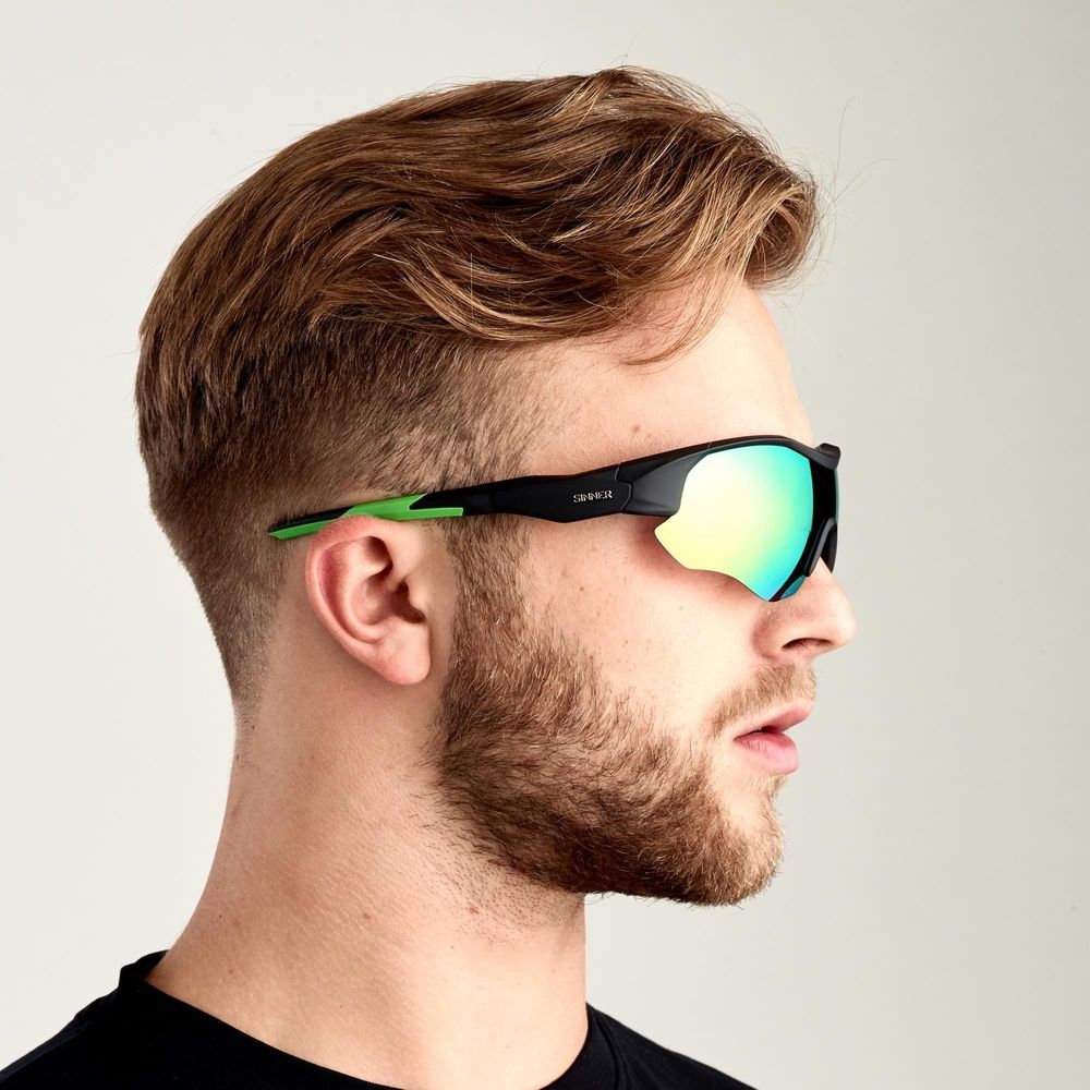 Sinner Sinner Triple SISU-811-10-58 zonnebrillen Sinner Triple Black SISU-811-10-58 zonnebrillen online bestellen bij Kathmandu Outdoor & Travel