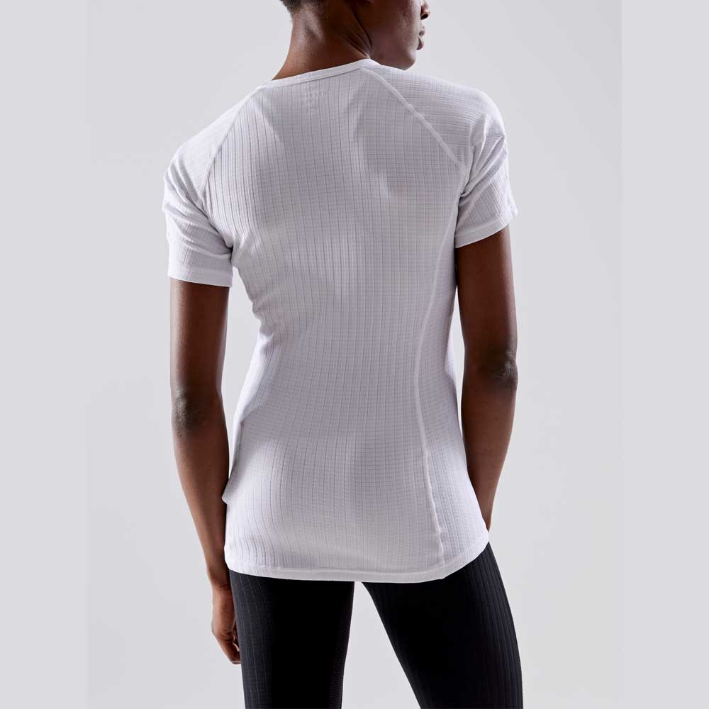 Craft Craft Active Extreme X Short Sleeve Women's 1909672-900000 onderkleding/thermokleding Craft Active Extreme X Short Sleeve Women's White 1909672-900000 onderkleding/thermokleding online bestellen bij Kathmandu Outdoor & Travel