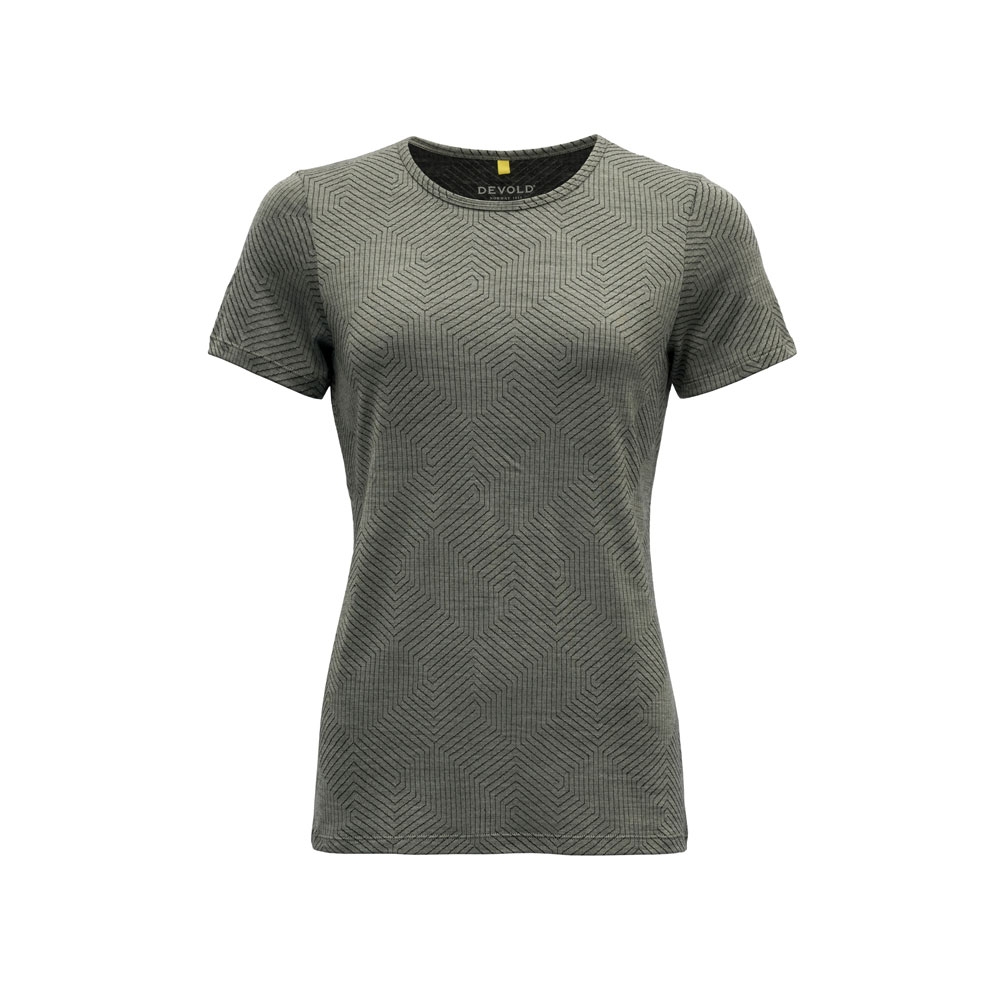 Devold Devold Nipa Tee Women's GO 216 290 A-402A shirts en tops Devold Nipa Tee Women's Fog GO 216 290 A-402A shirts en tops online bestellen bij Kathmandu Outdoor & Travel