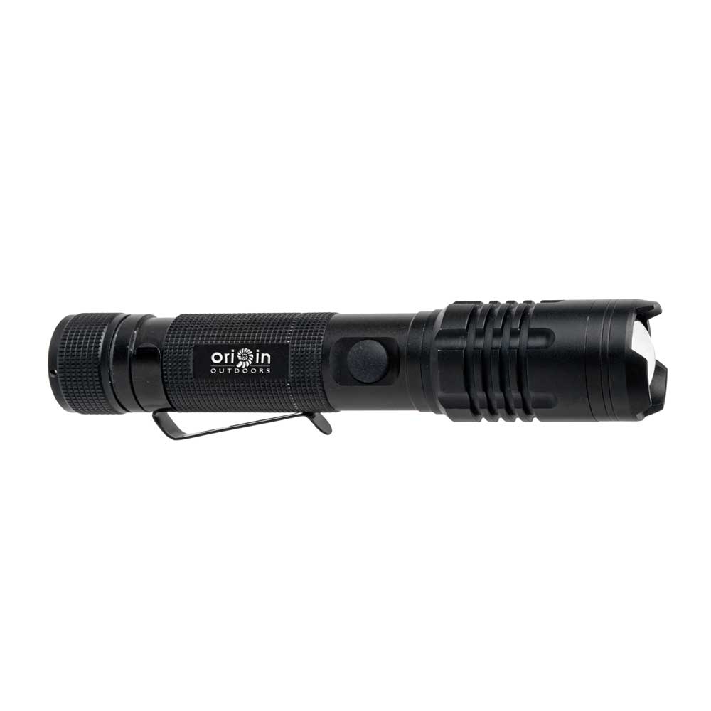 Origin Outdoor Origin Outdoor Led Flashlight 'Powerbank' 1000 lumen 012550 verlichting Origin Outdoor Led Flashlight 'Powerbank' 1000 lumen Black 012550 verlichting online bestellen bij Kathmandu Outdoor & Travel