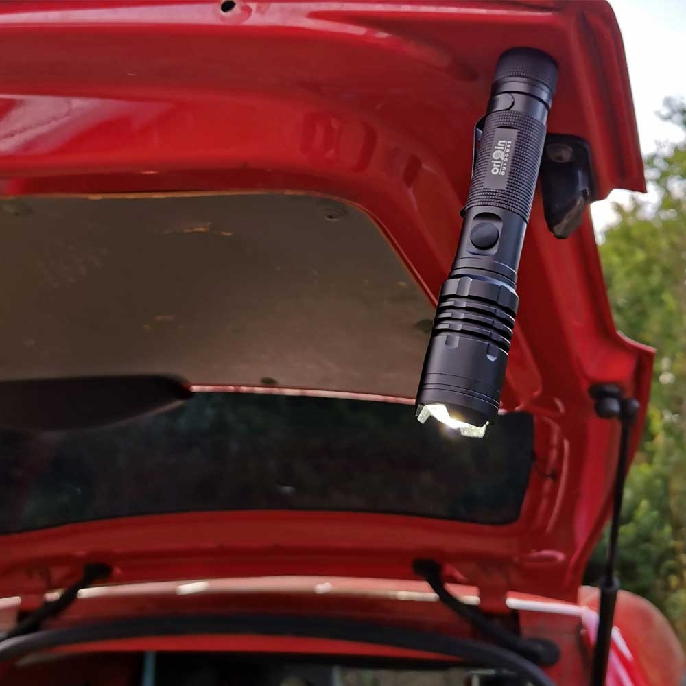 Origin Outdoor Origin Outdoor Led Flashlight 'Powerbank' 1000 lumen 012550 verlichting Origin Outdoor Led Flashlight 'Powerbank' 1000 lumen Black 012550 verlichting online bestellen bij Kathmandu Outdoor & Travel