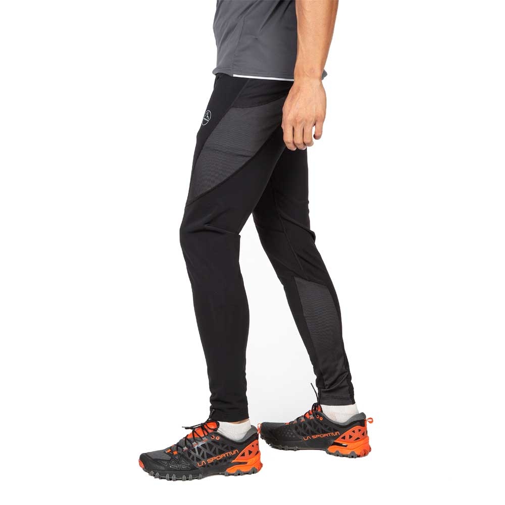 La Sportiva La Sportiva Triumph Tight Pant P32-999907 broeken La Sportiva Triumph Tight Pant Black/Cloud P32-999907 broeken online bestellen bij Kathmandu Outdoor & Travel