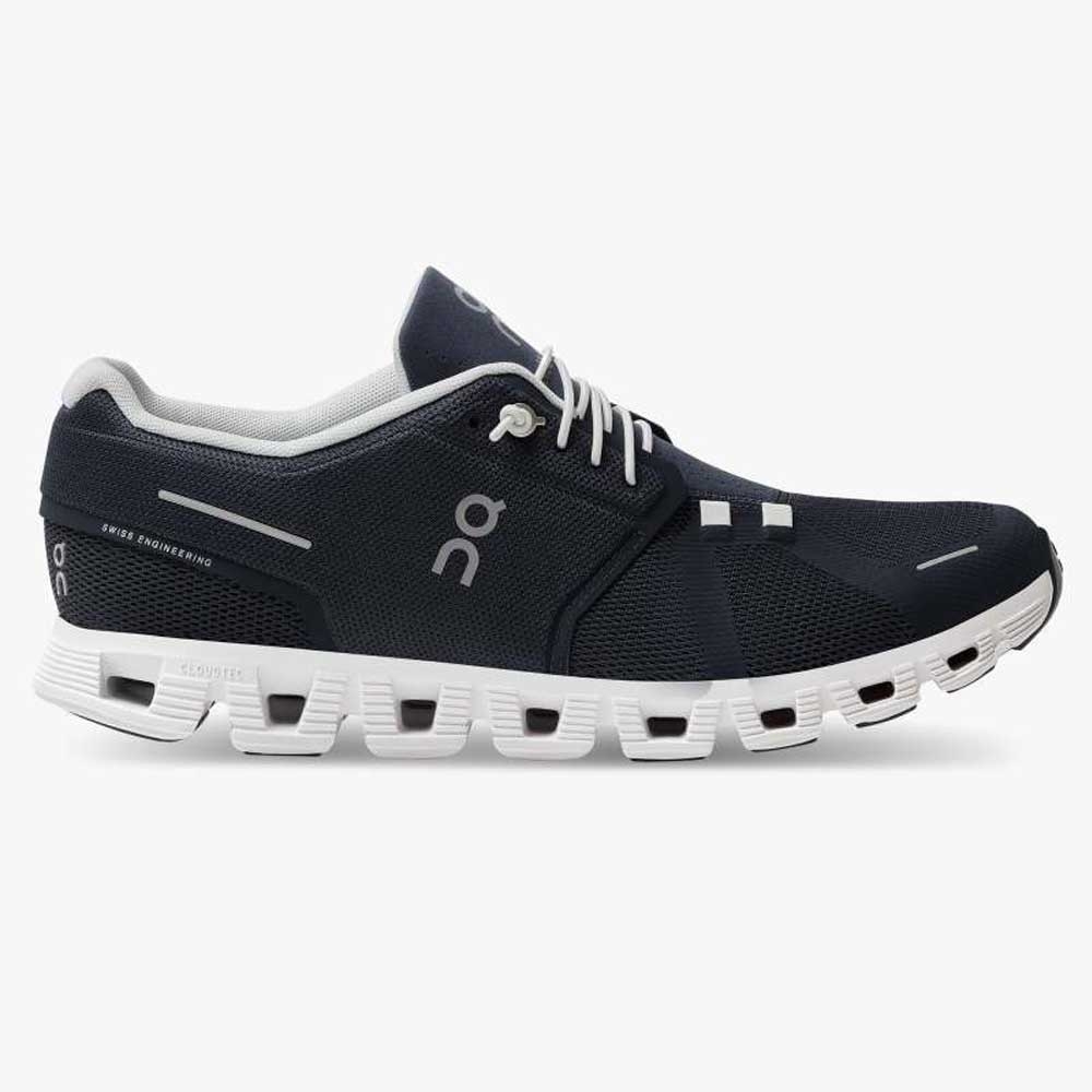 On-running On-running Cloud 5 59.98916 wandelschoenen heren On-running Cloud 5 Midnight | White 59.98916 wandelschoenen heren online bestellen bij Kathmandu Outdoor & Travel