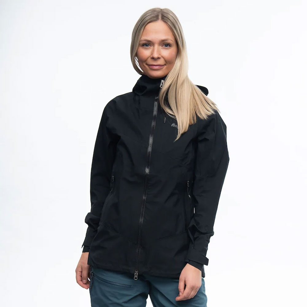 Bergans Bergans Rabot V2 3L Jacket Women's 1099-91 jassen Bergans Rabot V2 3L Jacket Women's Black 1099-91 jassen online bestellen bij Kathmandu Outdoor & Travel