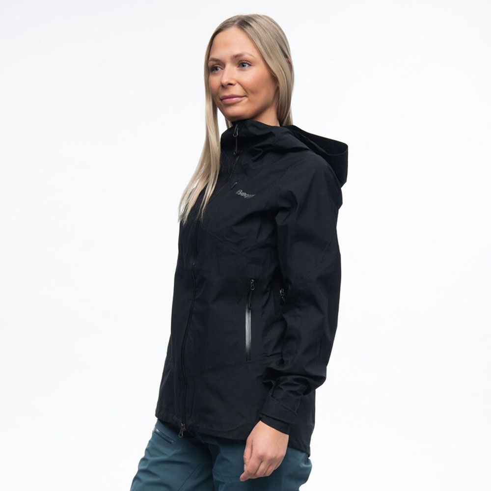 Bergans Bergans Rabot V2 3L Jacket Women's 1099-91 jassen Bergans Rabot V2 3L Jacket Women's Black 1099-91 jassen online bestellen bij Kathmandu Outdoor & Travel