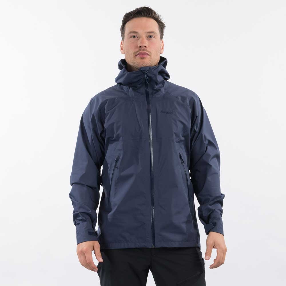 Bergans Bergans Letto 2V 3L Jacket 1298-557 jassen Bergans Letto 2V 3L Jacket Navy 1298-557 jassen online bestellen bij Kathmandu Outdoor & Travel