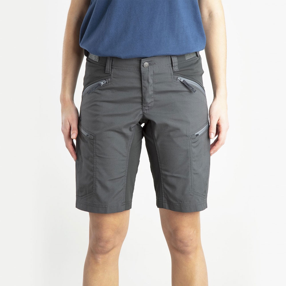 Lundhags Lundhags Makke II Shorts Women's 1124145-834 broeken Lundhags Makke II Shorts Women's Granite/Charcoal 1124145-834 broeken online bestellen bij Kathmandu Outdoor & Travel
