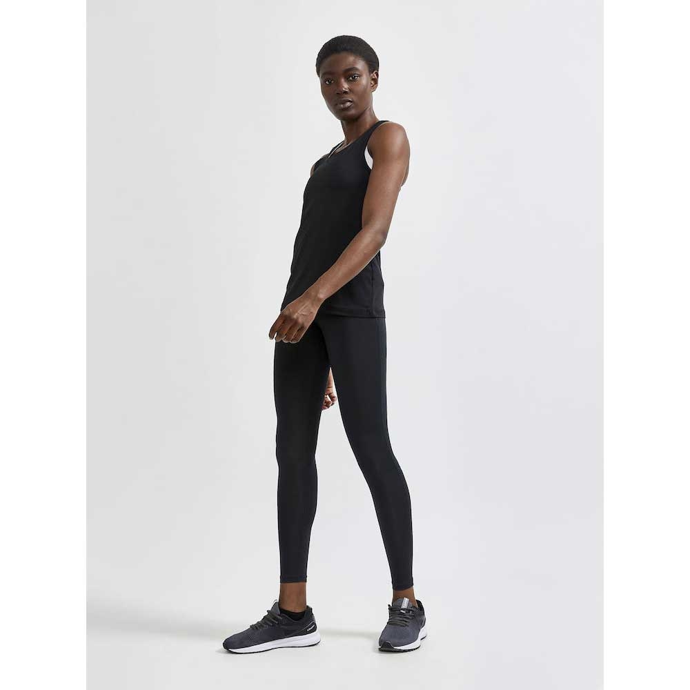 Craft Craft Essence Singlet Women's 1908770-999000 shirts en tops Craft Essence Singlet Women's Black 1908770-999000 shirts en tops online bestellen bij Kathmandu Outdoor & Travel