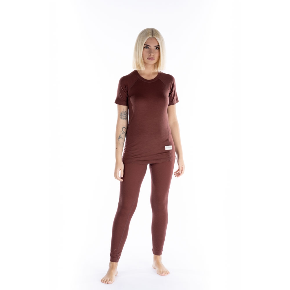Artilect Artilect Boulder 125 Tee Women's 2212101-Andorra onderkleding/thermokleding Artilect Boulder 125 Tee Women's Andorra 2212101-Andorra onderkleding/thermokleding online bestellen bij Kathmandu Outdoor & Travel