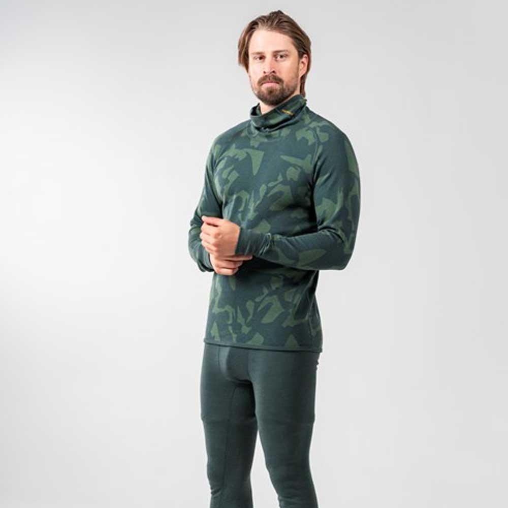 Devold Devold Kvitegga Merino 230 High Neck GO 308 236 A-427A onderkleding/thermokleding Devold Kvitegga Merino 230 High Neck Woods GO 308 236 A-427A onderkleding/thermokleding online bestellen bij Kathmandu Outdoor & Travel