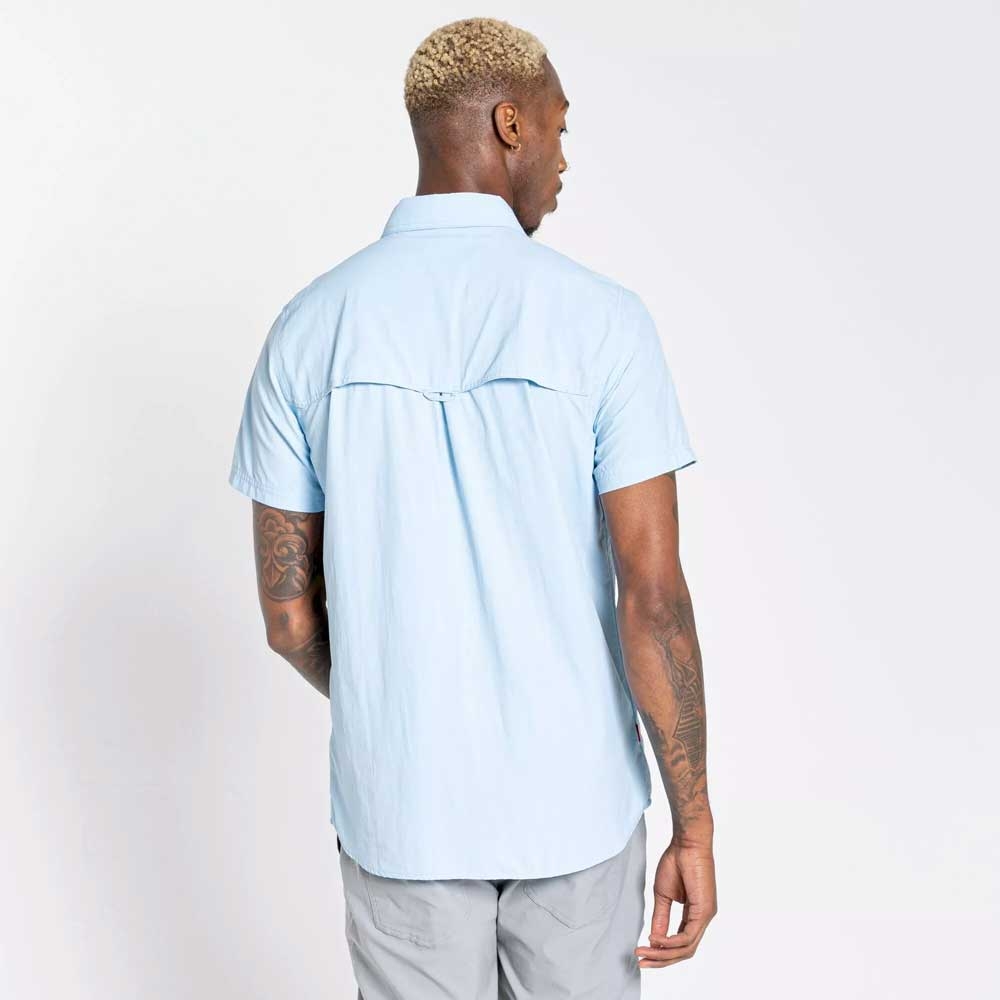 Craghoppers NosiLife Adventure II Short Sleeved Shirt Harbour Blue CMS607B4-Harbour Bl shirts en tops online bestellen bij Kathmandu Outdoor & Travel