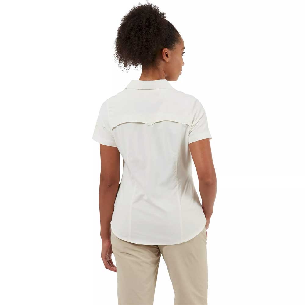 Craghoppers Craghoppers NosiLife Adventure II Short Sleeved Shirt Women's CWS48433A-Seasalt shirts en tops Craghoppers NosiLife Adventure II Short Sleeved Shirt Women's Seasalt CWS48433A-Seasalt shirts en tops online bestellen bij Kathmandu Outdoor & Travel