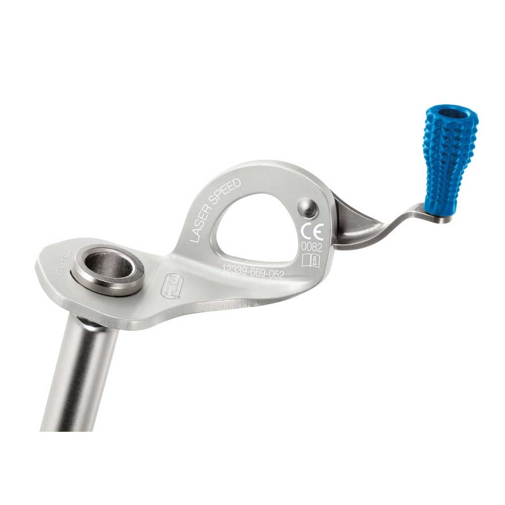 Petzl Petzl Laser Speed 17cm G051AA01 ijsklimmen en stijgijzers Petzl Laser Speed 17cm Blue G051AA01 ijsklimmen en stijgijzers online bestellen bij Kathmandu Outdoor & Travel