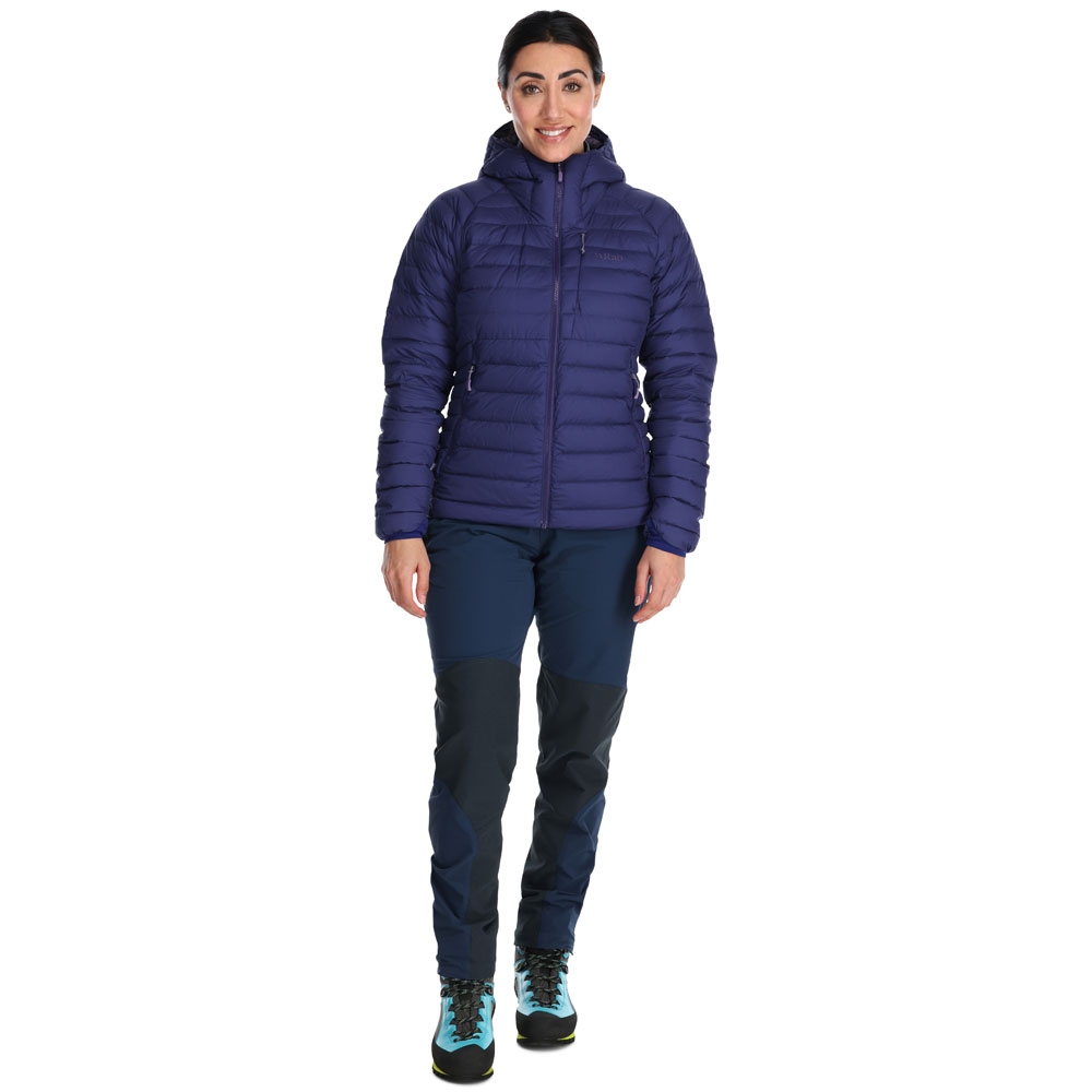 Rab Rab Infinity Microlight Jacket Women's QDB-23-PTB jassen Rab Infinity Microlight Jacket Women's Patriot Blue QDB-23-PTB jassen online bestellen bij Kathmandu Outdoor & Travel