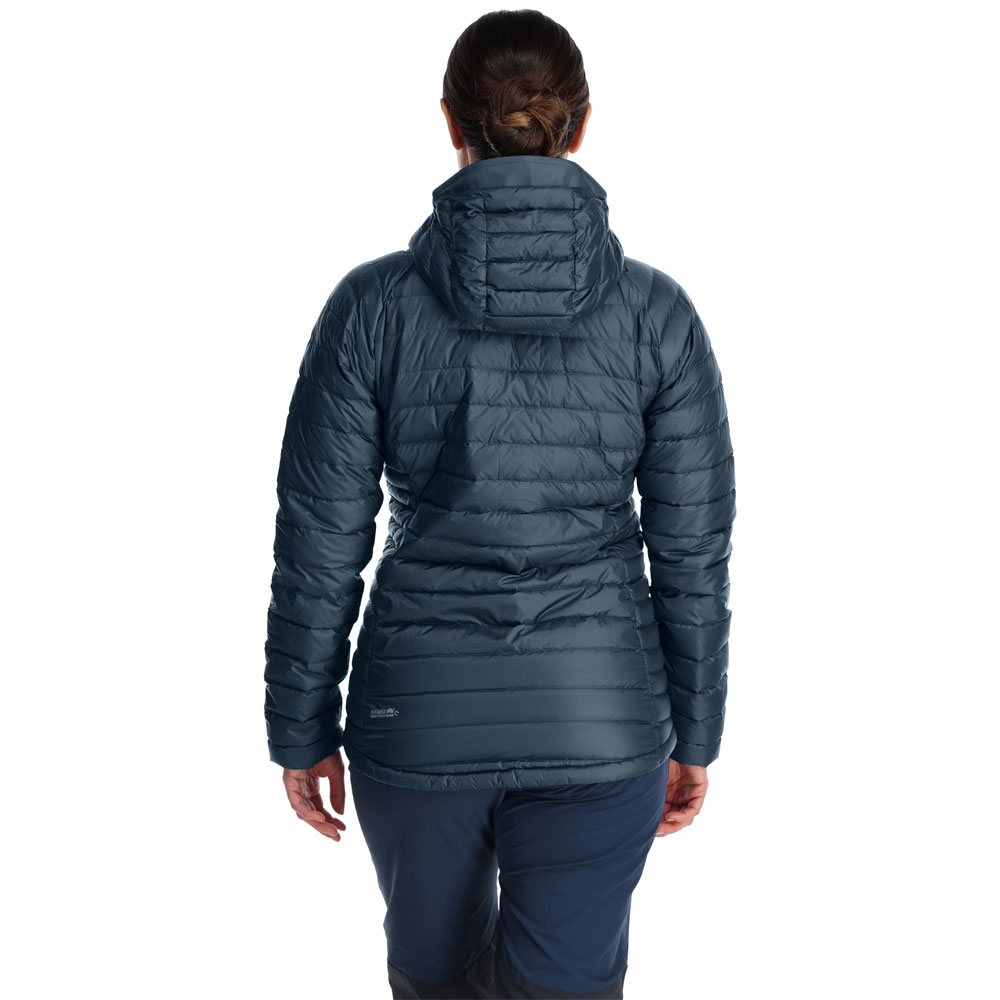 Rab Rab Microlight Alpine Long Jacket Women's QDB-15-ORB jassen Rab Microlight Alpine Long Jacket Women's Orion Blue QDB-15-ORB jassen online bestellen bij Kathmandu Outdoor & Travel