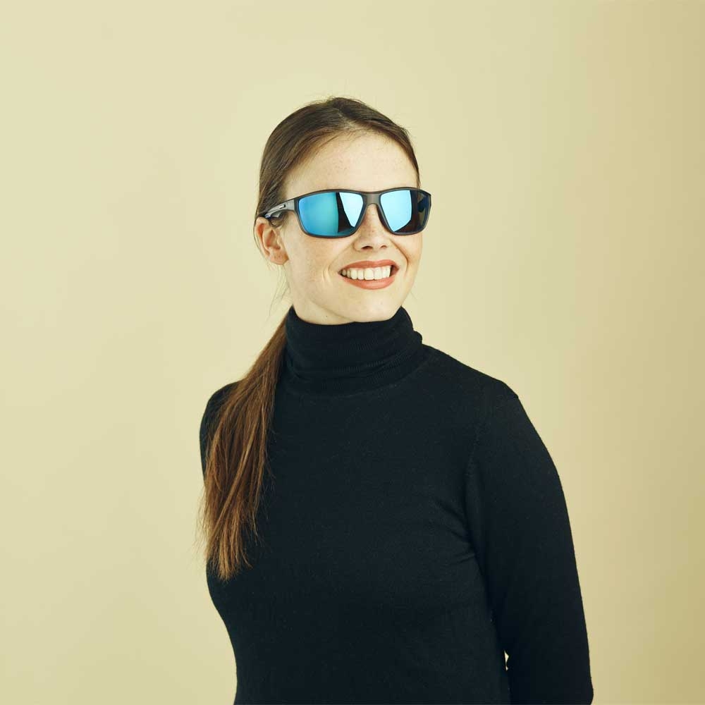 Sinner Sinner Eyak SISU-823-20-P49 zonnebrillen Sinner Eyak mt.cr.Grey/icy Blue SISU-823-20-P49 zonnebrillen online bestellen bij Kathmandu Outdoor & Travel