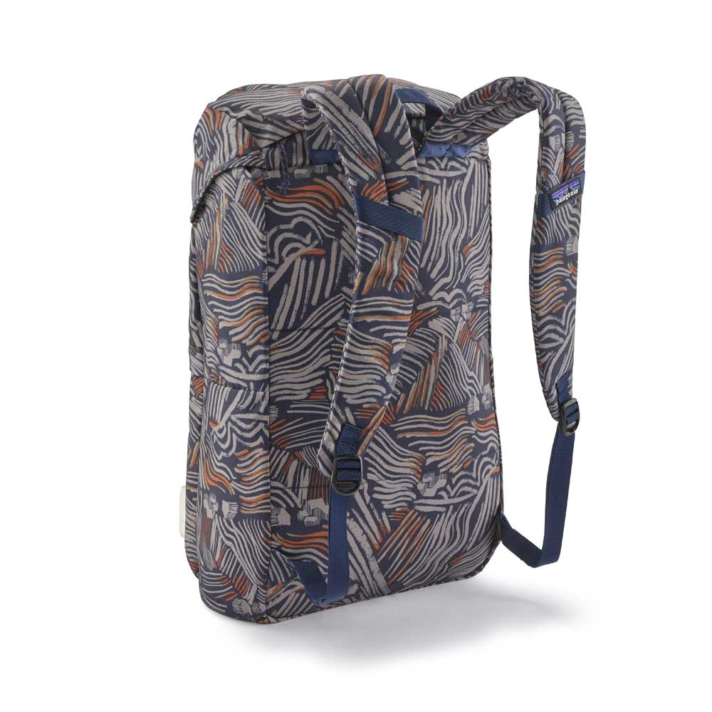 Patagonia Patagonia Arbor Lid Pack 48545-HUMN dagrugzakken Patagonia Arbor Lid Pack Hut to Hut Multi: New Navy 48545-HUMN dagrugzakken online bestellen bij Kathmandu Outdoor & Travel