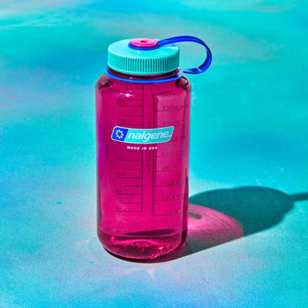 Nalgene Wide Mouth 1L Electric Magenta N2020-2032 drinkflessen en thermosflessen online bestellen bij Kathmandu Outdoor & Travel