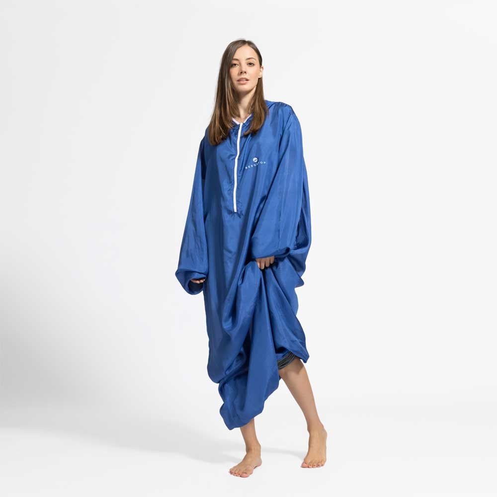 Bergstop Bergstop SilkLiner SL-B lakenzakken en liners Bergstop SilkLiner dark blue SL-B lakenzakken en liners online bestellen bij Kathmandu Outdoor & Travel