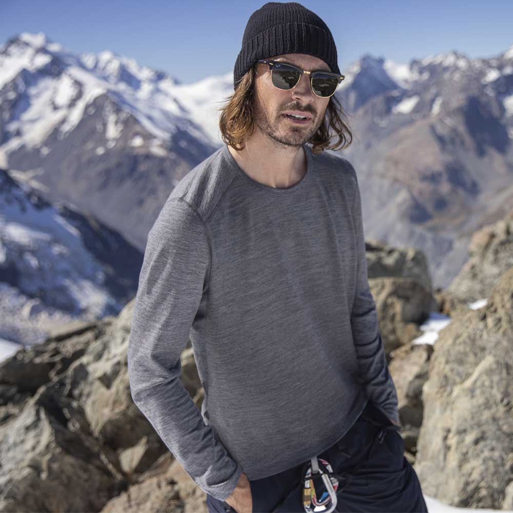 Icebreaker Icebreaker 200 Long Sleeve Crewe 1043650-131 onderkleding/thermokleding Icebreaker 200 Long Sleeve Crewe Gritstone 1043650-131 onderkleding/thermokleding online bestellen bij Kathmandu Outdoor & Travel